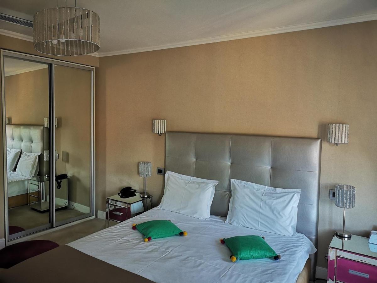Hotel Boutique Vila Arte Бухарест Экстерьер фото