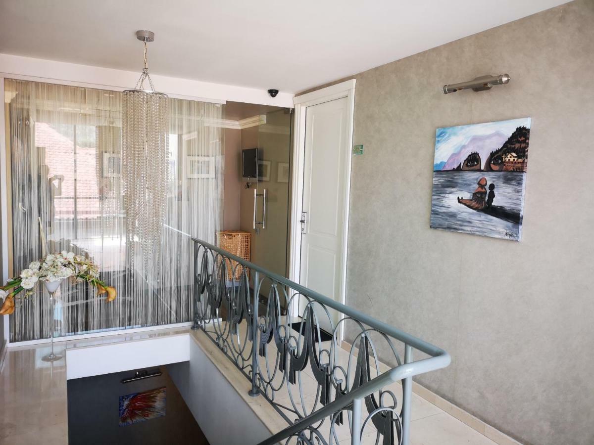 Hotel Boutique Vila Arte Бухарест Экстерьер фото